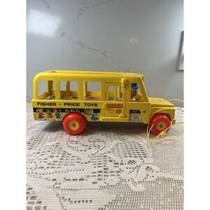 Vintage 1965 Fisher-Price School Bus Pull Toy #192 Original Driver Moving Eyes